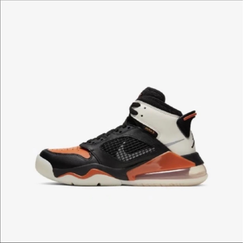 Nike Jordan Mars 270 GS
Shattered Backboard